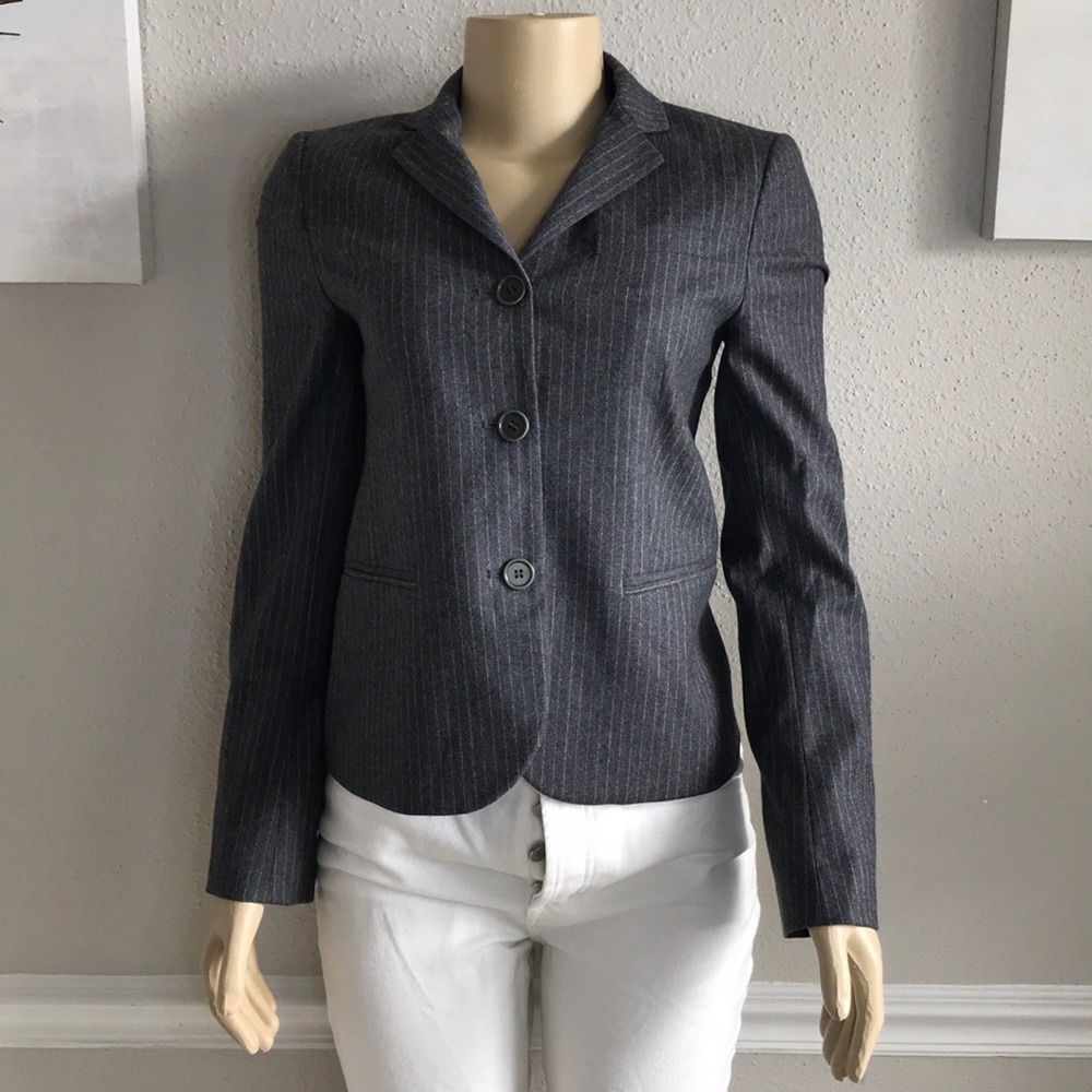 THEORY Gray/Silver Blazer Size 2